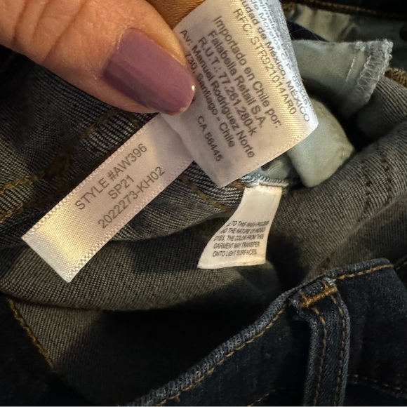 J Crew High Rise Vintage Straight Jean Size 27 - Picture 9 of 9